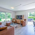 Hébergement de vacances Theislandlife Met Privé Jacuzzi En 3 *