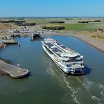 Theislandlife Met Prive Jacuzzi En 3