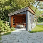 Theislandlife Met Prive Jacuzzi En 3