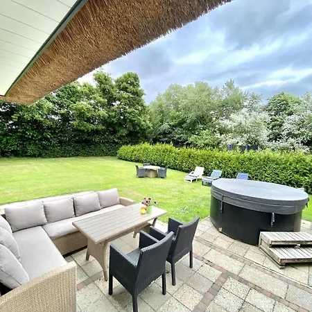 Vakantiehuis Theislandlife Met Privé Jacuzzi En 3 De Koog (Texel)