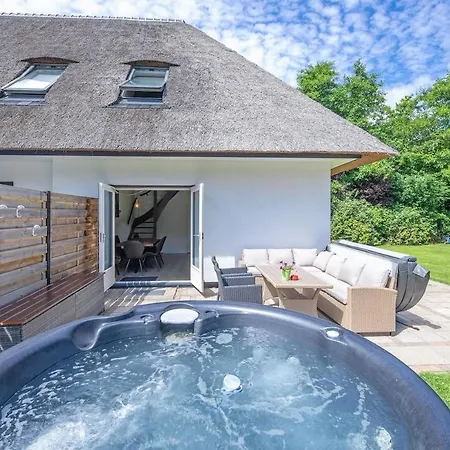 Ferienhaus Theislandlife Met Prive Jacuzzi En 3 *
