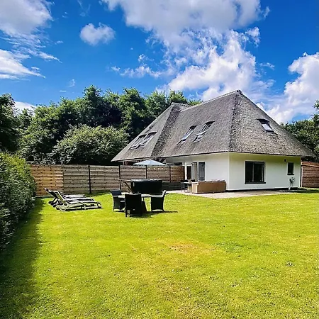 Ferienhaus Theislandlife Met Prive Jacuzzi En 3