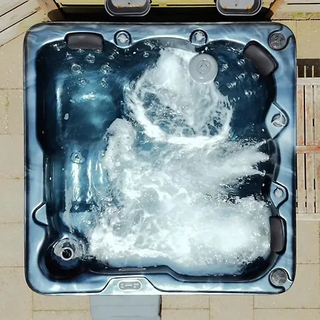 Theislandlife Met Prive Jacuzzi En 3 * 德科赫