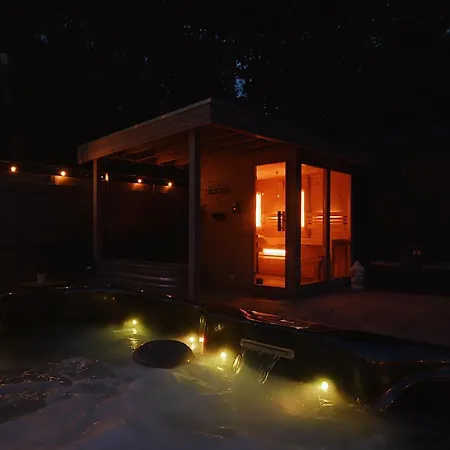 Theislandlife Met Prive Jacuzzi En 3 * De Koog
