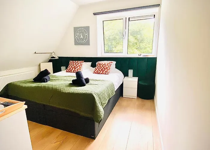 Theislandlife Met Prive Jacuzzi En 3 度假居 *