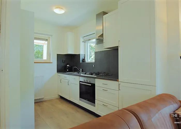 Theislandlife Met Prive Jacuzzi En 3