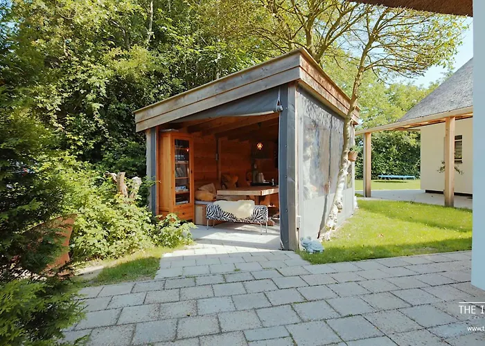 Theislandlife Met Prive Jacuzzi En 3